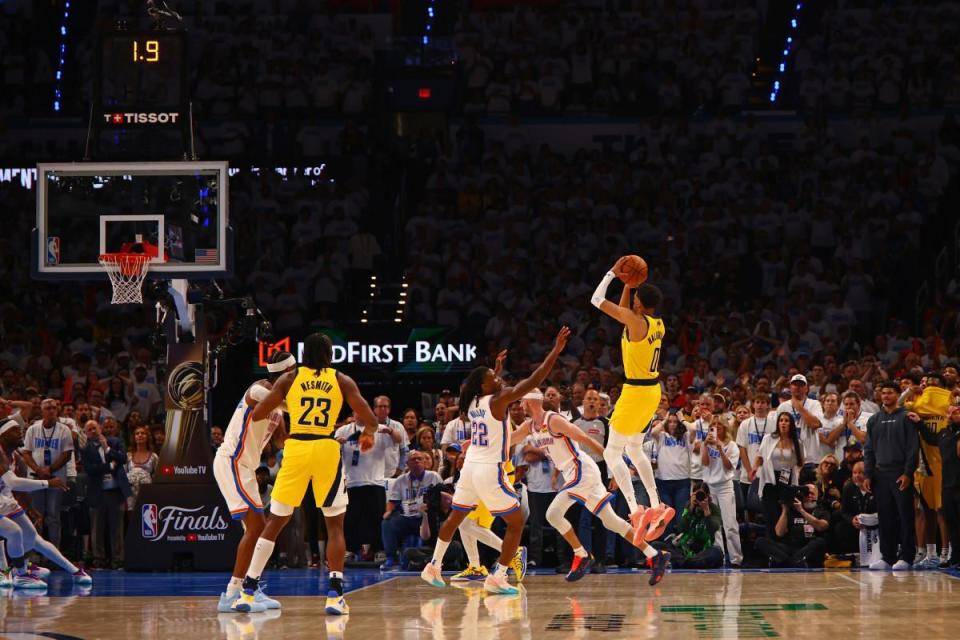 pg首页赛地聚焦——CBA常规赛赛后热度飙升，巴黎圣日耳曼绝杀压哨，信心回归，纪律约束更严格的简单介绍